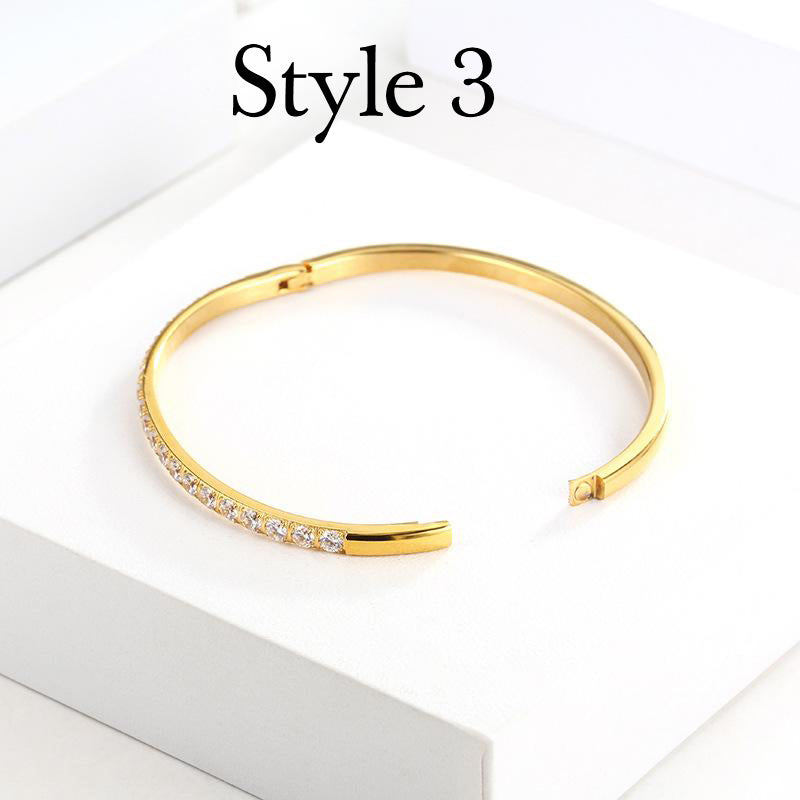 Non-fading korean style fashion torus bracelet