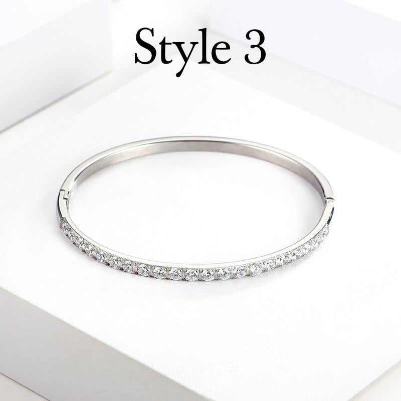 Non-fading korean style fashion torus bracelet