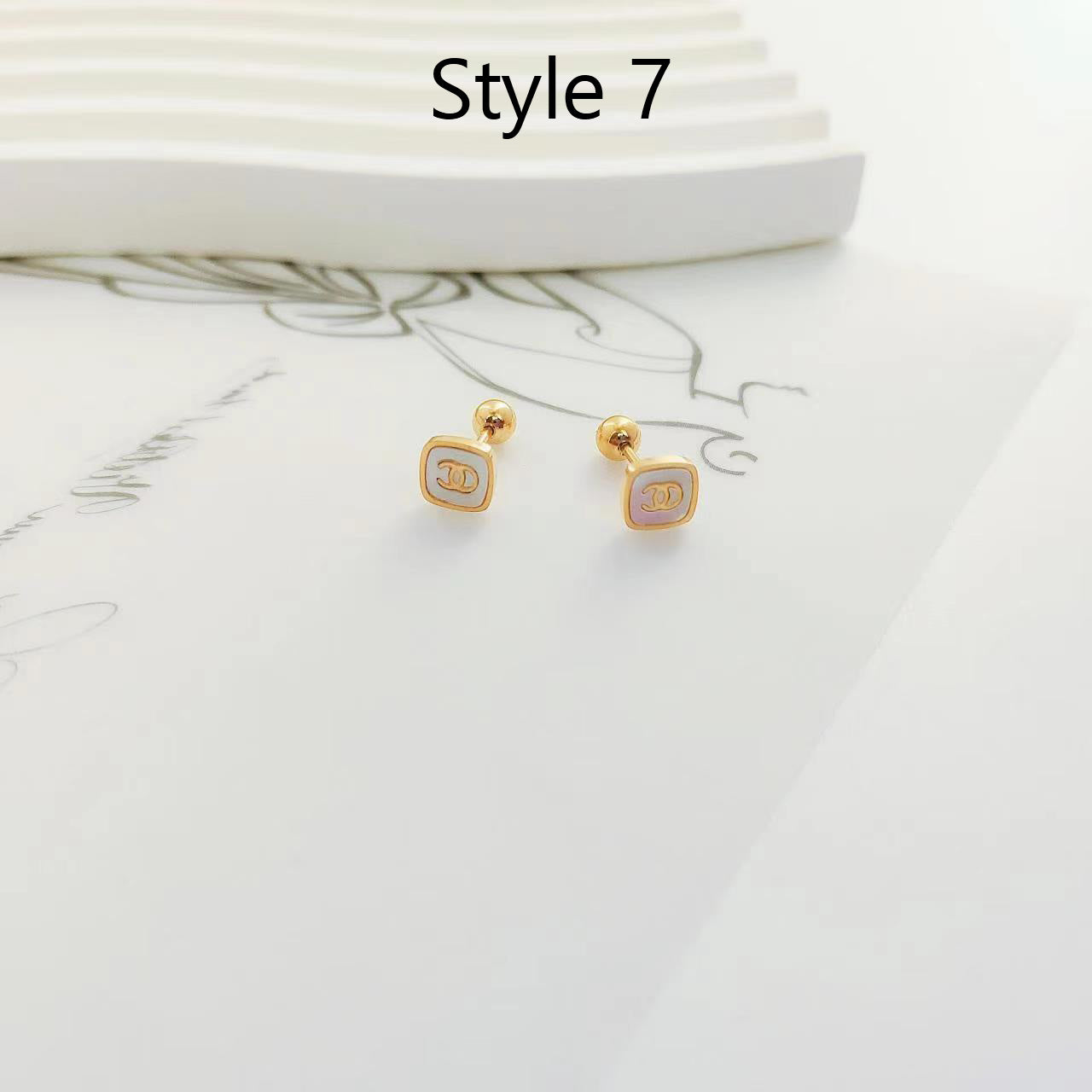 New fine needle screw with super flash small ear bone nail for female