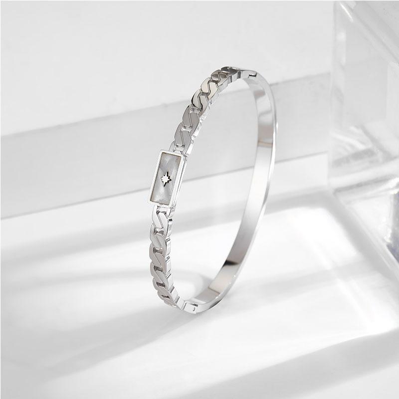 Non-fading White Shell Hollow Bracelet