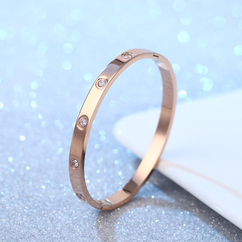 Simple Style Inlaid Zirconia Bangle