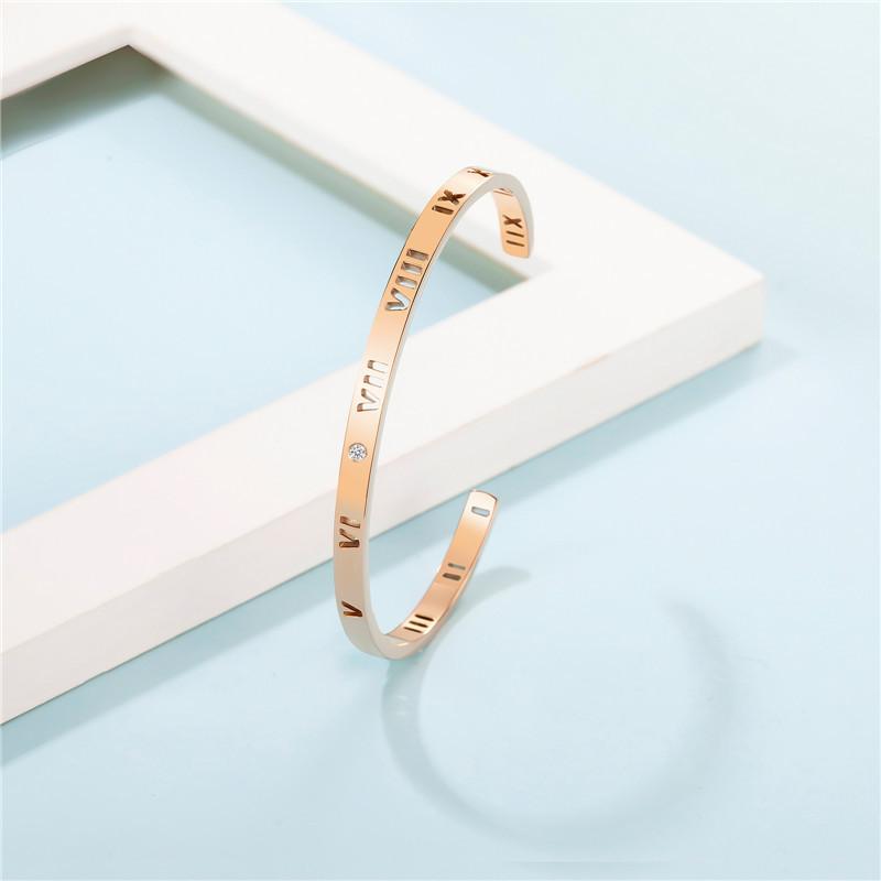 Non-fading Roman Numerals Bracelet