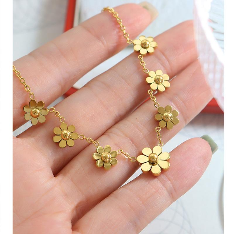 Non-fading Daisy Flower Bracelet