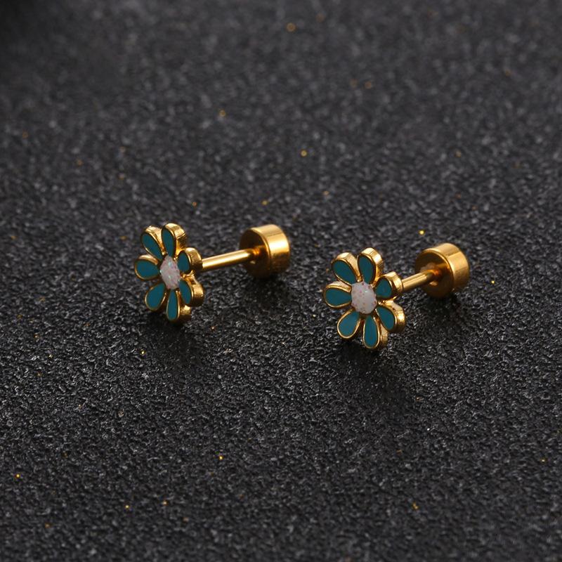 Temperament Girl Fresh Three-dimensional Petal Ear Studs